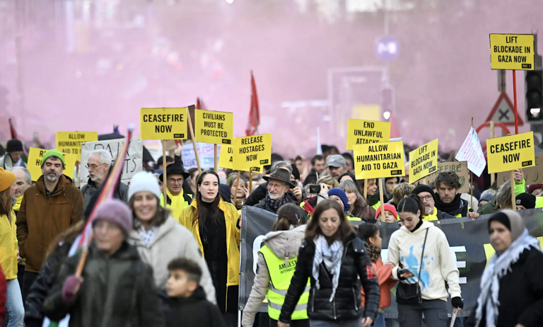 Two Scenes From Yesterday’s Protests | Power Line